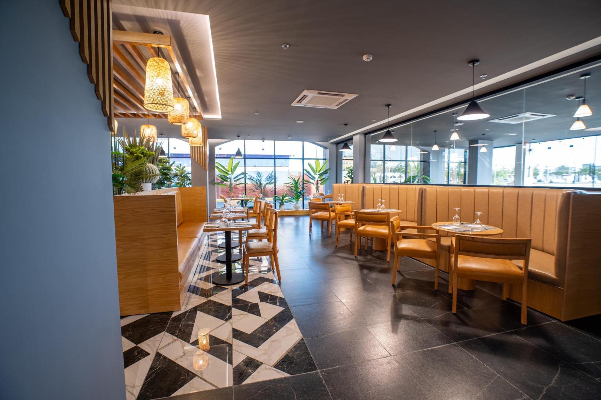 Park Inn By Radisson Наджран Екстериор снимка