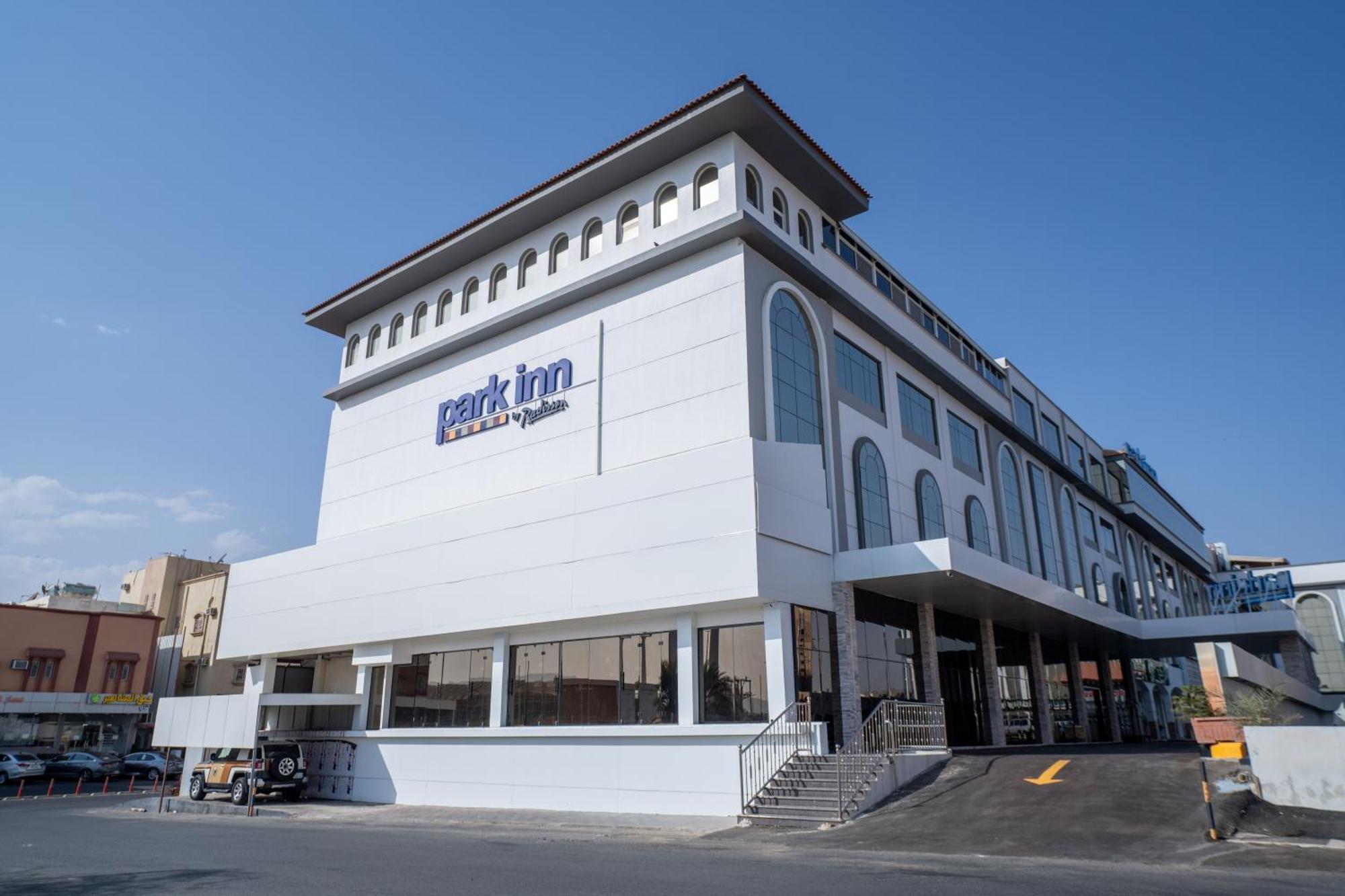 Park Inn By Radisson Наджран Екстериор снимка